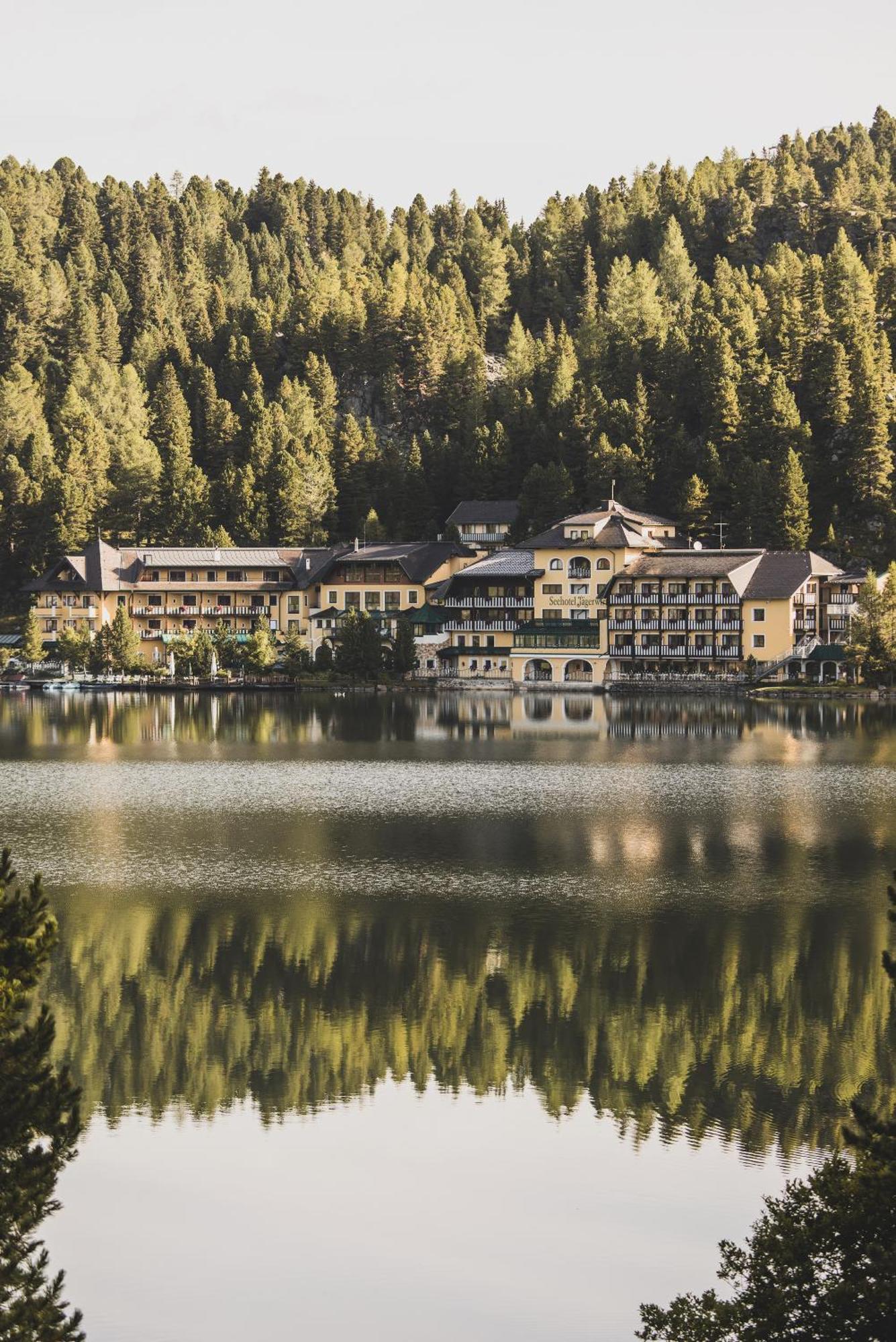 Seehotel Jaegerwirt Turracher Hohe Esterno foto